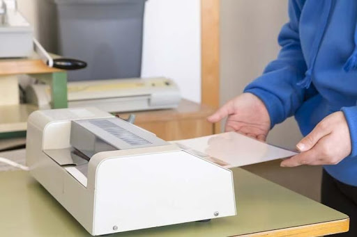 Чи можна ламінувати ідентифікаційний код