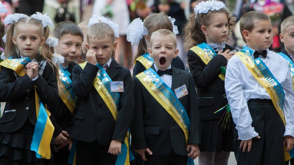 Перший дзвінок у школах: прем’єр дав чітку відповідь щодо безпеки
